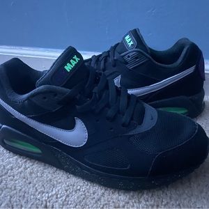 Air max IVO Black Metallic Silver